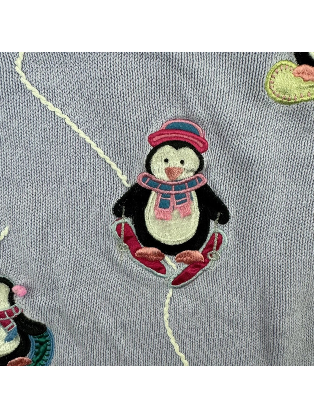Girls M Y2K Style Purple Penguin Sweater Sledding Snow Winter Ski - Picture 4 of 7